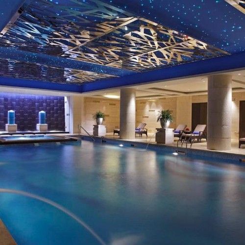 Beijing Renwei Hotel pool