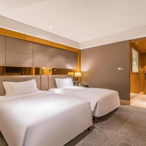Beijing Renwei Hotel twin room
