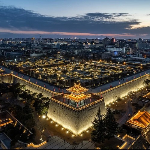 Xi'an City Wall at dusk